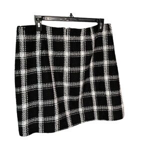 Banana Republic Black / White Check Wool Blend Skirt
